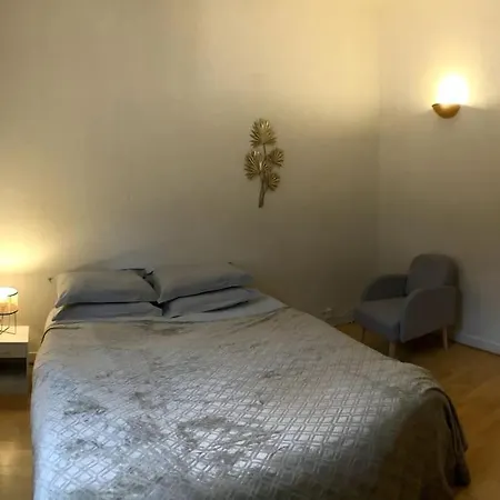 Exclusive Building For Groups アパート *