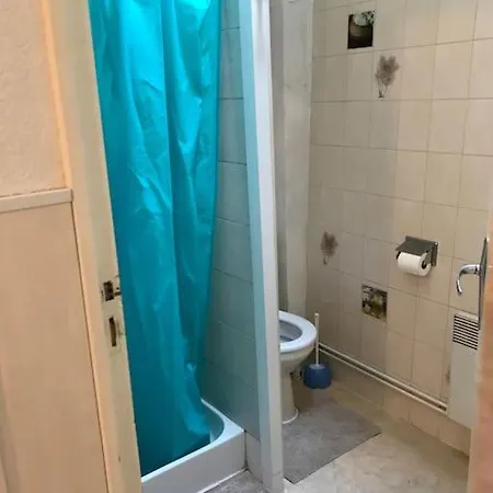 Exclusive Building For Groups アパート