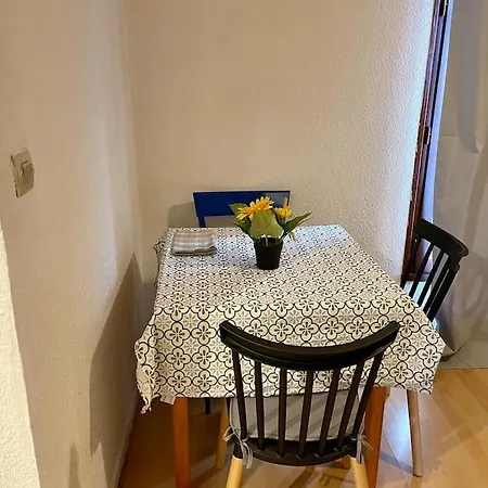 アパート Exclusive Building For Groups *