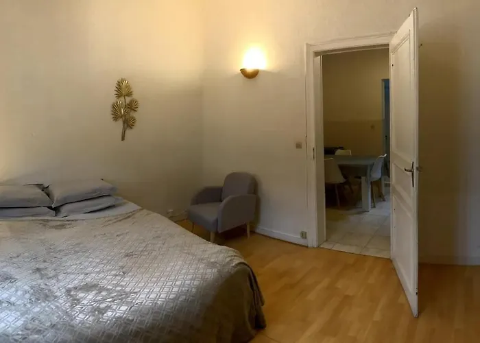 Exclusive Building For Groups Apartamento